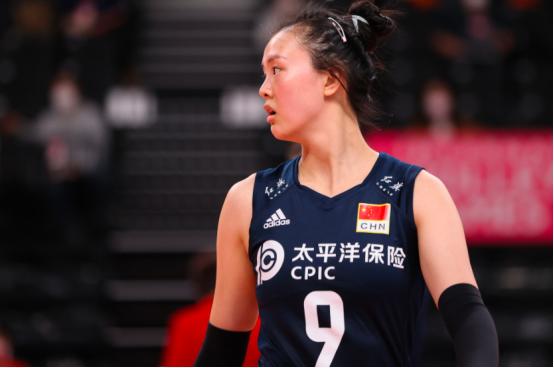 中国女排胜韩国，释放3大信号，2条足够惊喜1条为联赛提了个醒