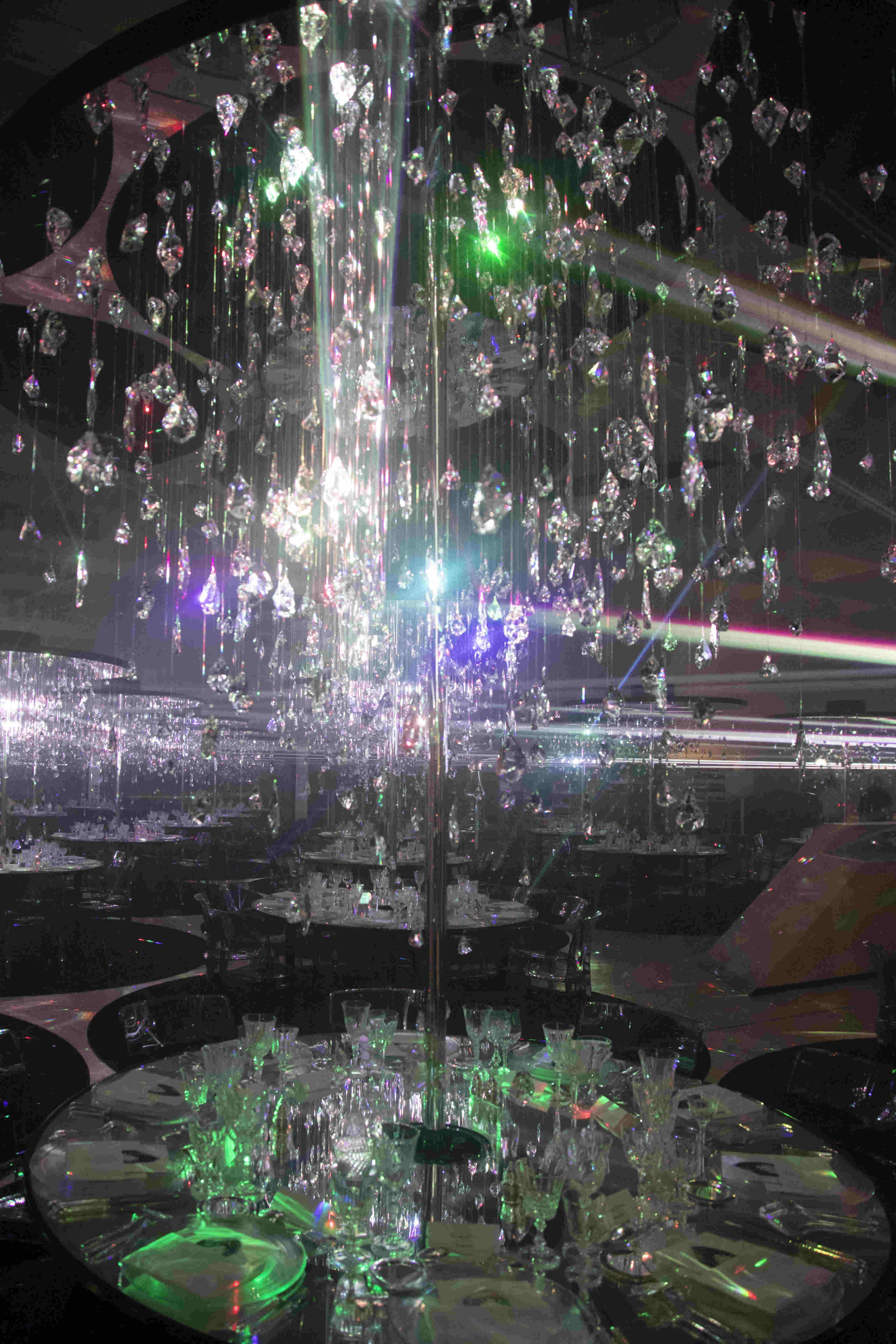 施华洛世奇元素水晶 (施华洛世奇镂空水晶)