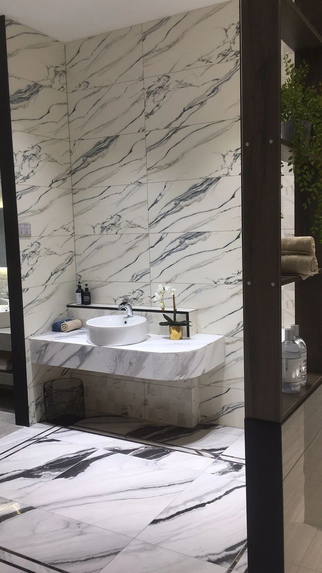 东鹏瓷砖活动现场,东鹏瓷砖整装馆