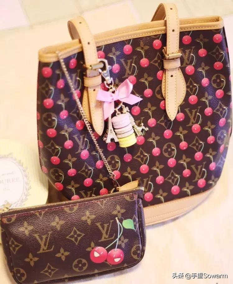 在日本的中国网红老头,王思聪和陈冠希对比