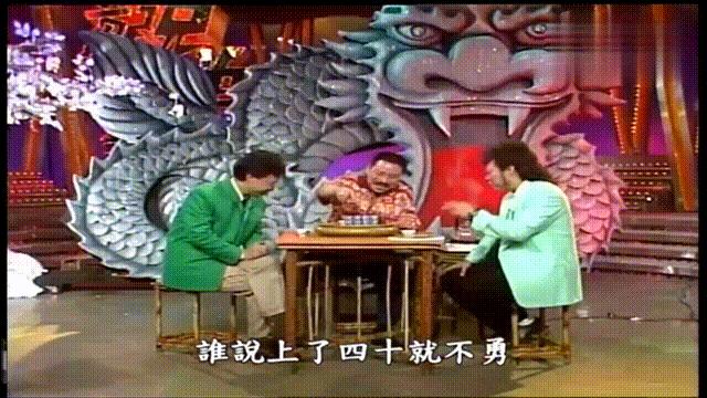 怎么把鱿鱼做得很好还会动,鱿鱼怎么炒又脆又嫩