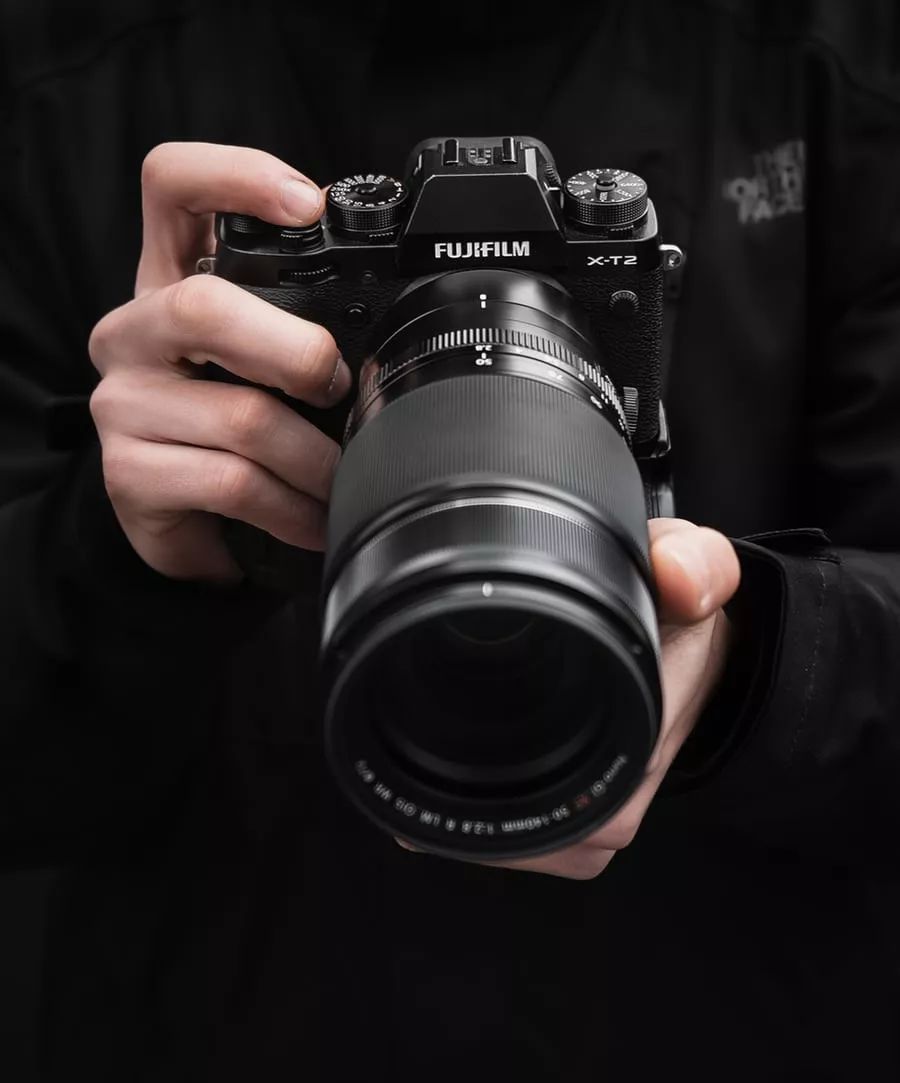 摄影师入门买相机,摄影师入门用哪款相机