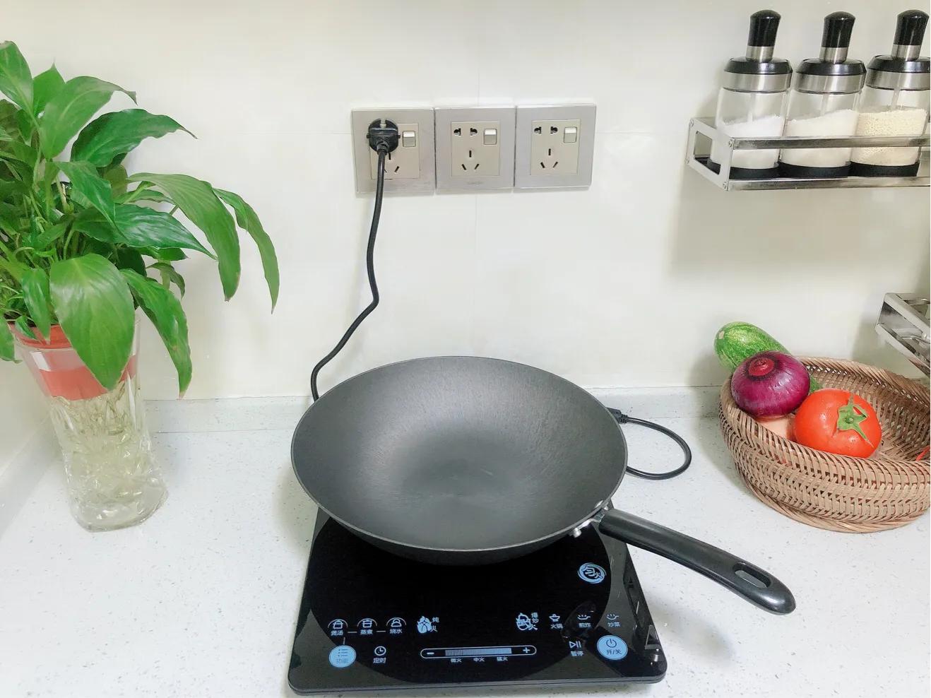 美的电磁炉匀火的好吗,美的电磁炉糊锅原因