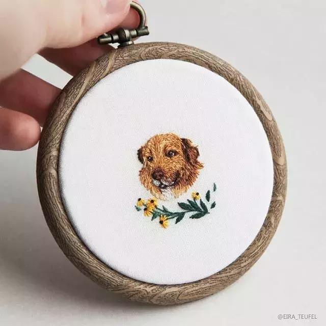 当一个程序员迷上了刺绣，就算手骨折了也无法阻止她……