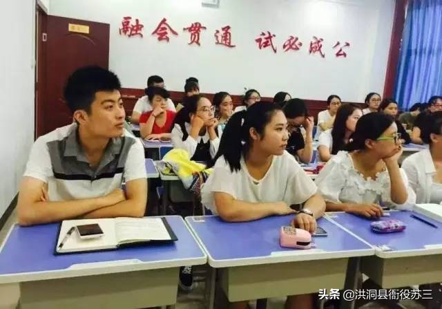 怎么区分公务员市直还是乡镇,市直公益一类与乡镇公务员哪个好