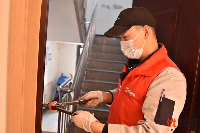 小米智能门锁pro和1s哪个值得入手,小米智能门锁e和1s哪个值得入手