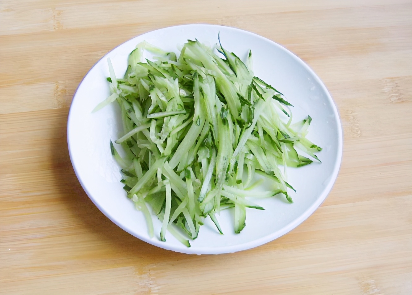 木耳要烧几分钟才会熟,木耳怎样才能煮得软烂