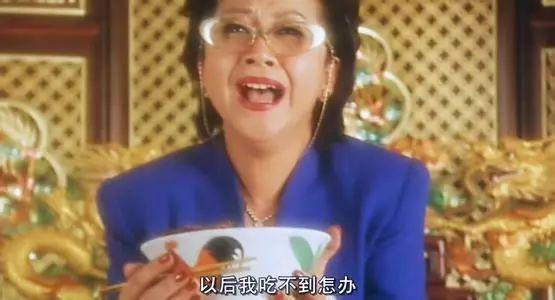 白小t官方卫衣,白小t套装