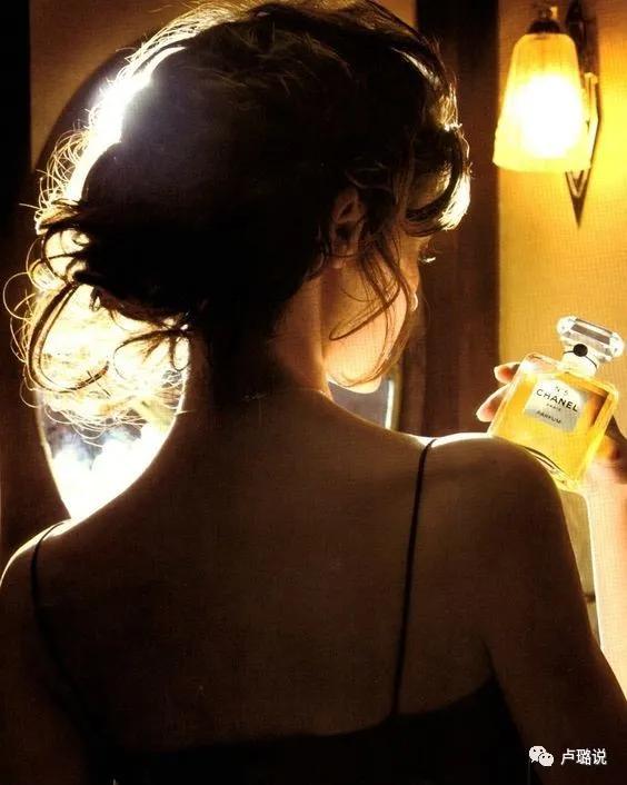 让我爱不释手的4瓶香水，第1瓶是1986年我爸买的