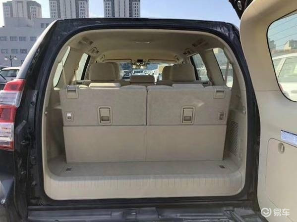 丰田霸道3000柴油20款,中东版柴油普拉多3000配置