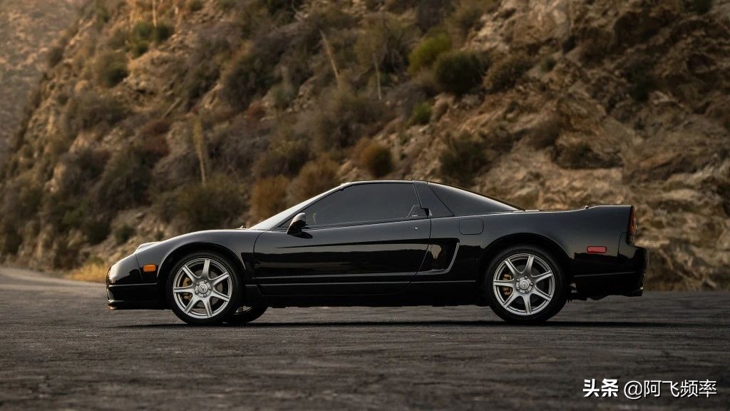 日系跑车丰田supra,日系最新跑车