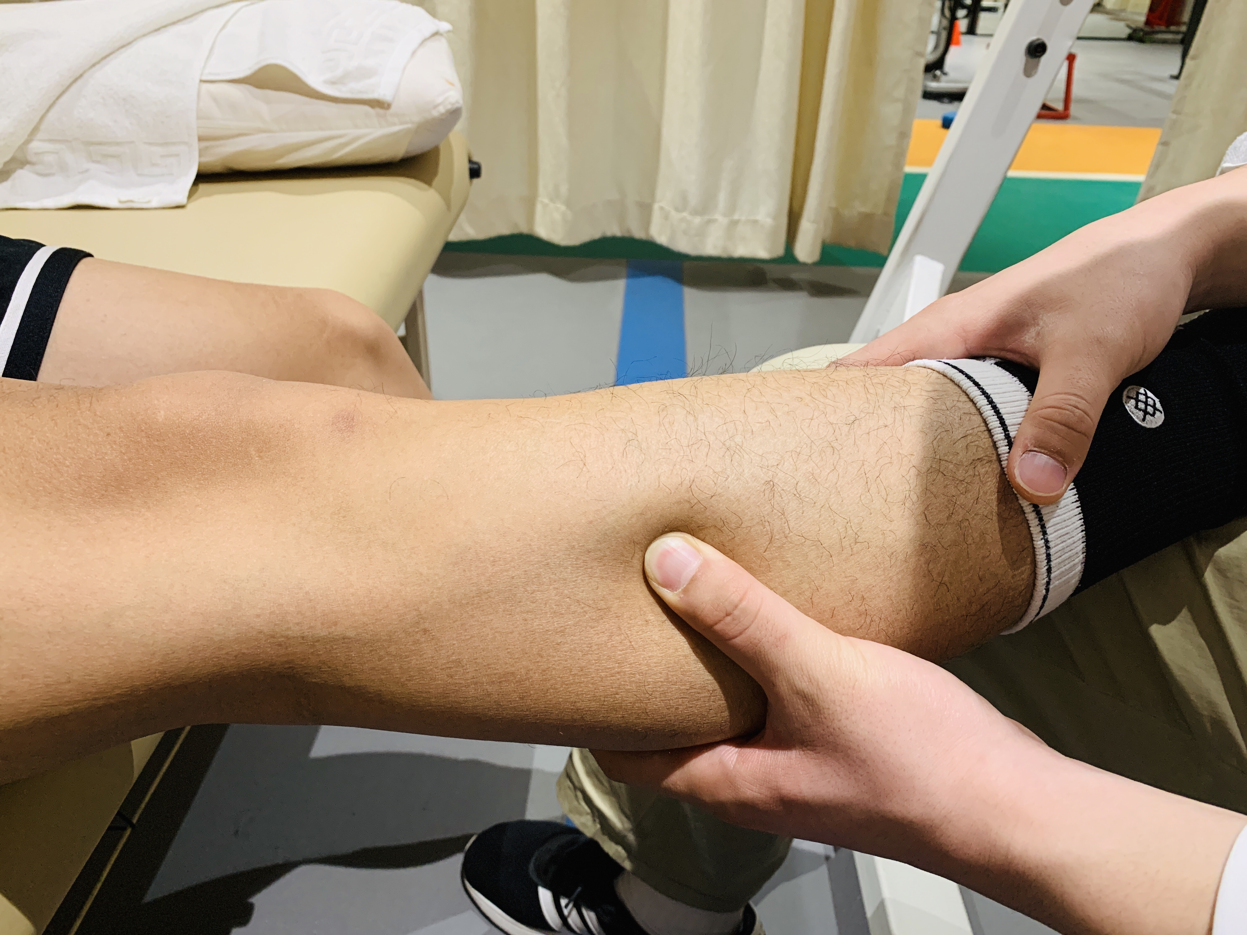 崴脚后快速恢复三个妙招轻松解决,崴脚之后的措施