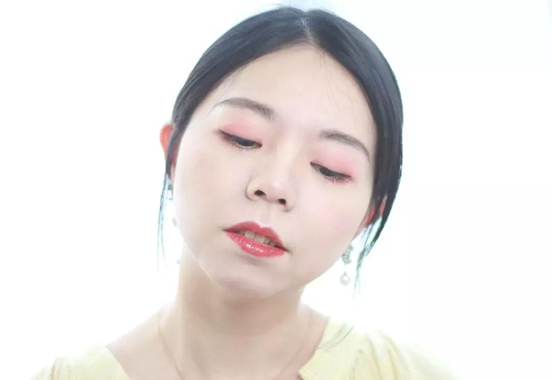 get这几款神仙眼影直男都为你心动,推荐超级好看的几款眼影给大家