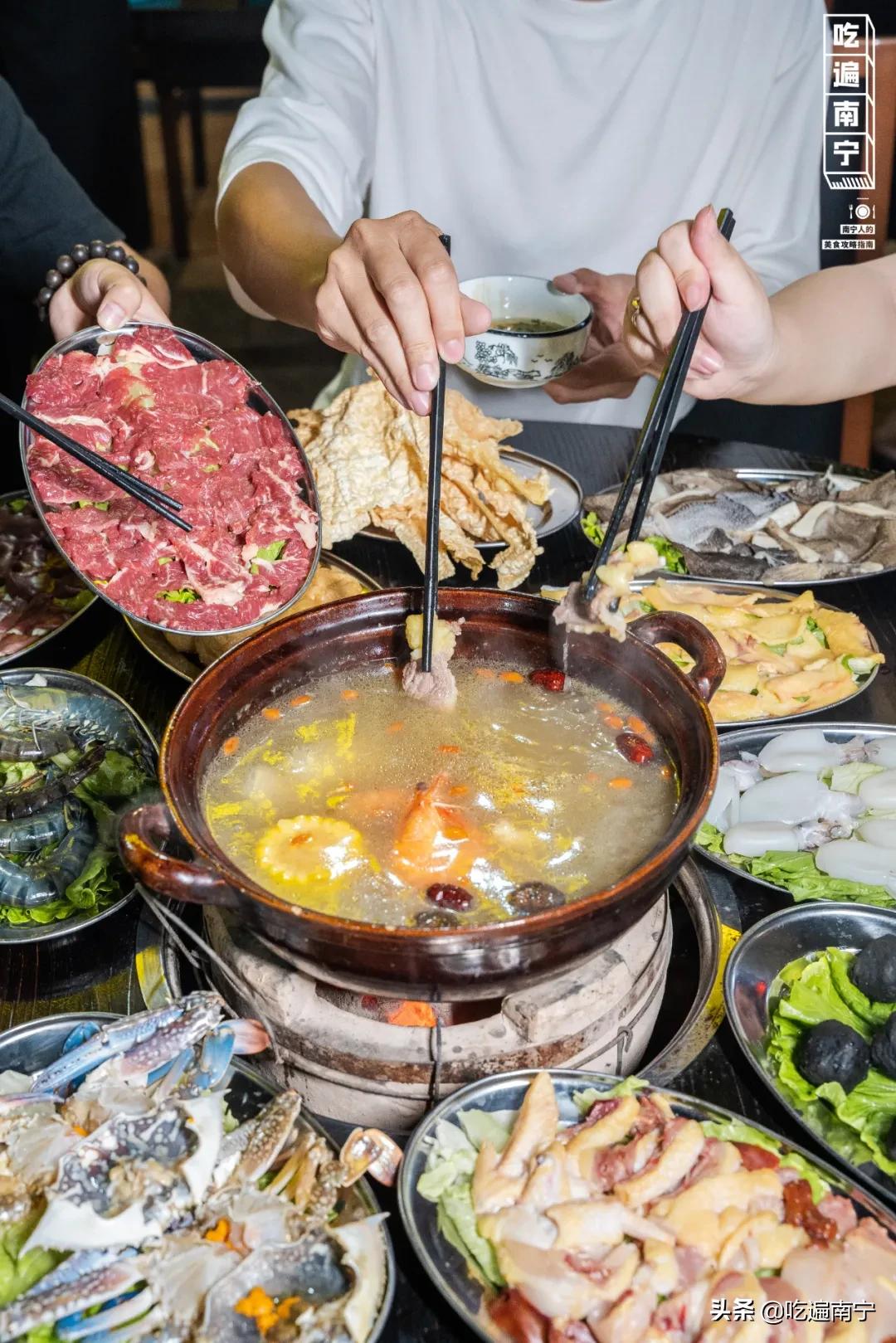 2023年最火的打边炉菜品,打边炉火爆