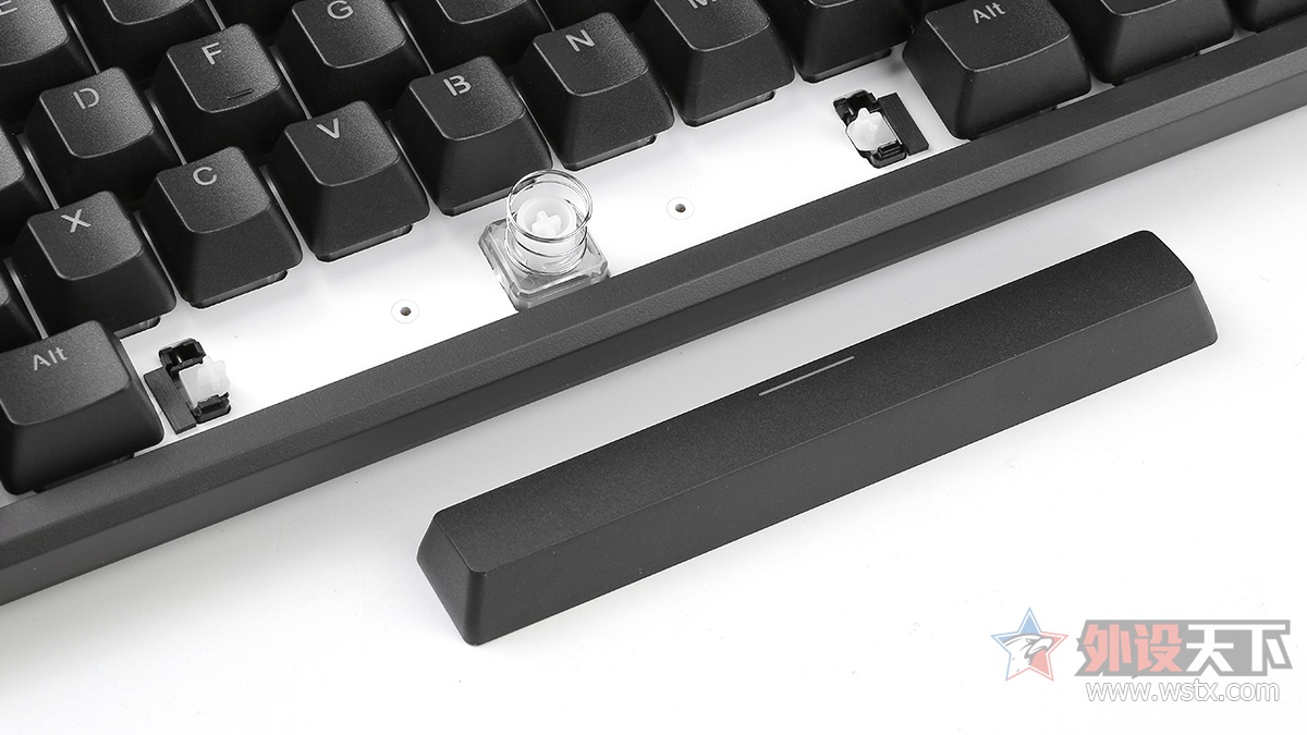 机械键盘rgb灯和混光哪种好,旗舰级rgb键盘