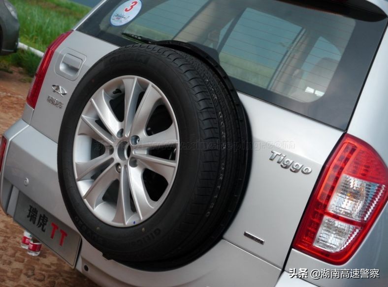 @所有人|满满干货！蜀黍手把手教你换备胎，每个人都能学会。。。