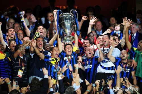 迪纳摩和斯巴达,迪纳摩斯巴达