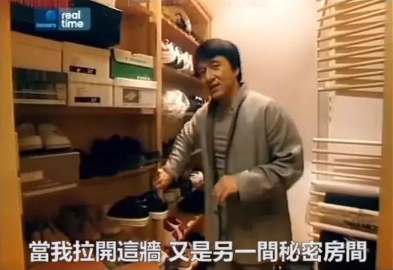 老佛爷的猫继承多少遗产,老佛爷去世了猫继承了多少遗产