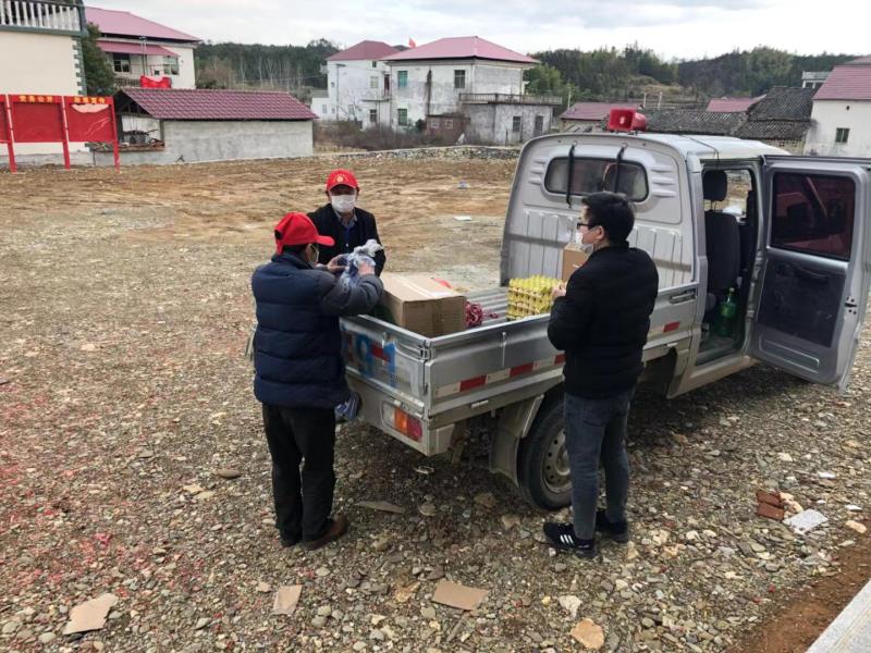 东至泥溪镇朱村村刘松林：村民最熟悉的代购员