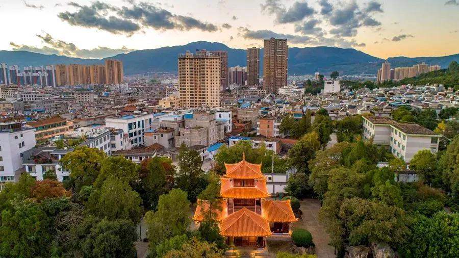 等一个人陪我去湛江,等一个人陪我去旅游