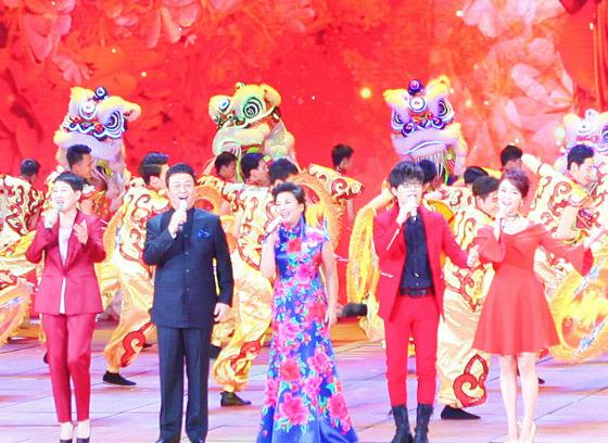 玖月奇迹王小玮王小海复合后演出,王小海王小玮是夫妻吗还是兄妹