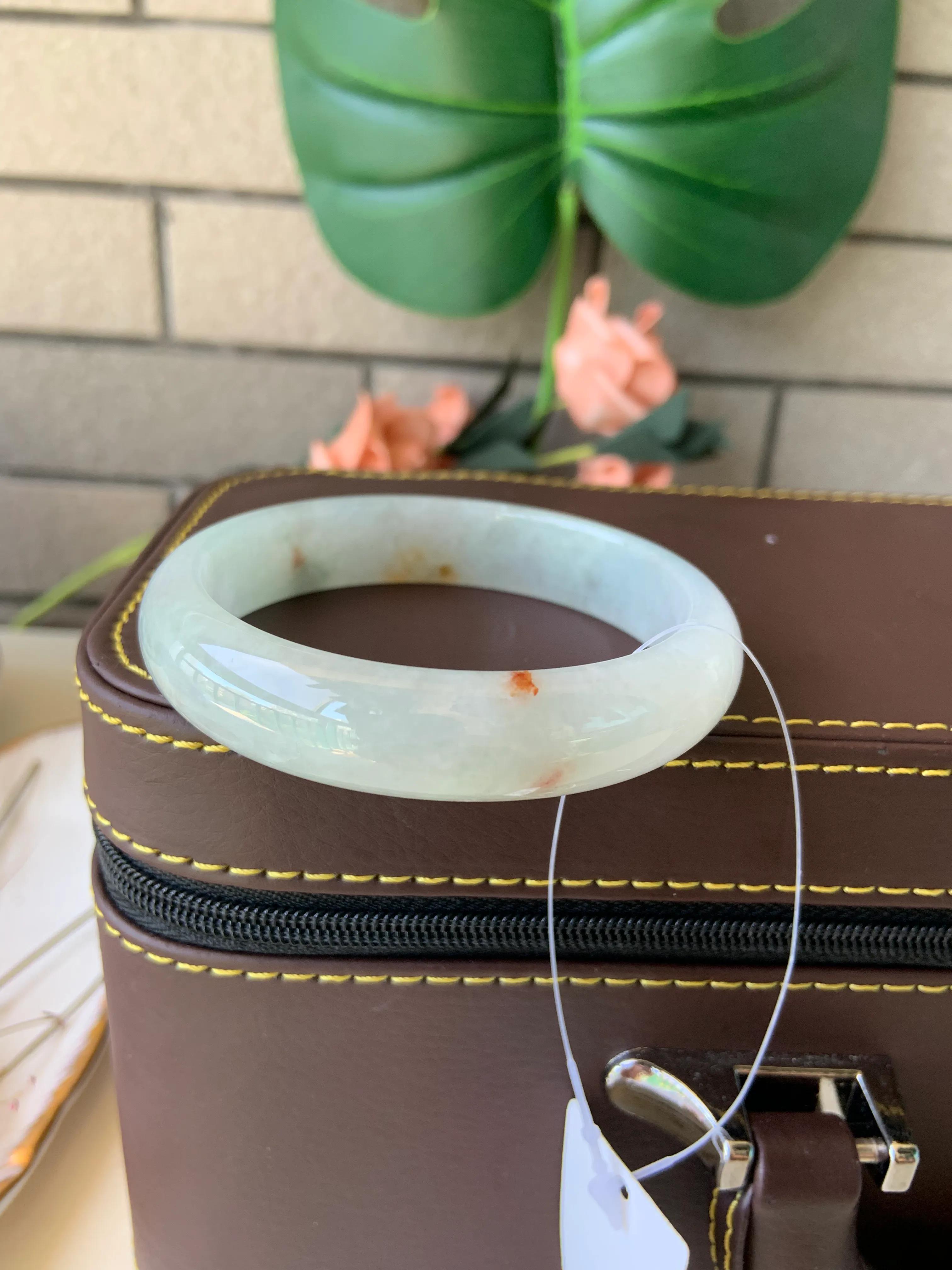 缅甸天然翡翠a货黄加绿手镯,缅甸翡翠手镯a级真品带黄翡