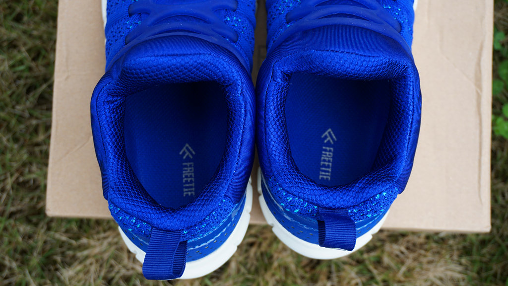 孩子运动鞋十大排名,云弹减震运动鞋2代