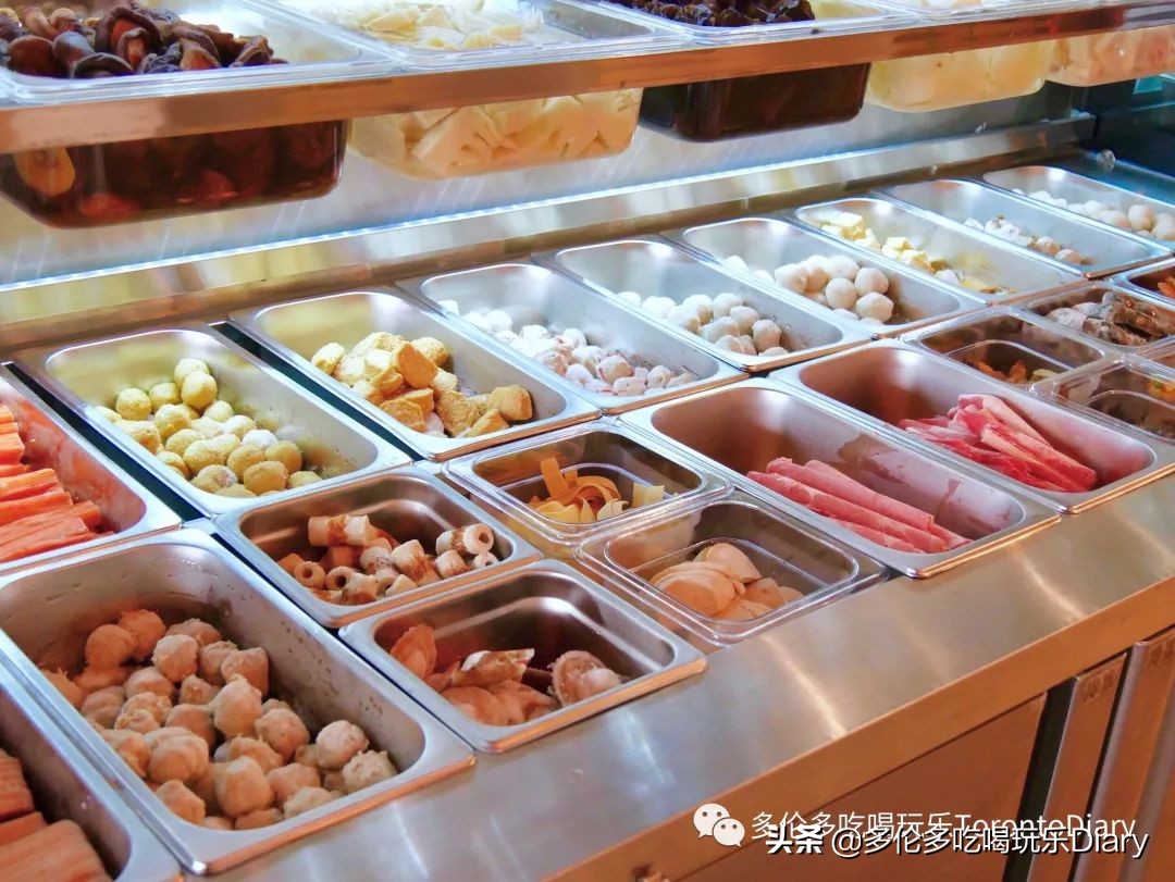 S潮牌在多伦多开了麻辣烫?!开业不到一个月,货柜空了…