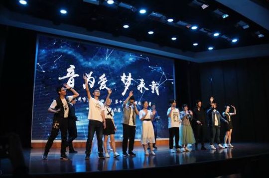 二十四中高考视频,全景看二十四高中