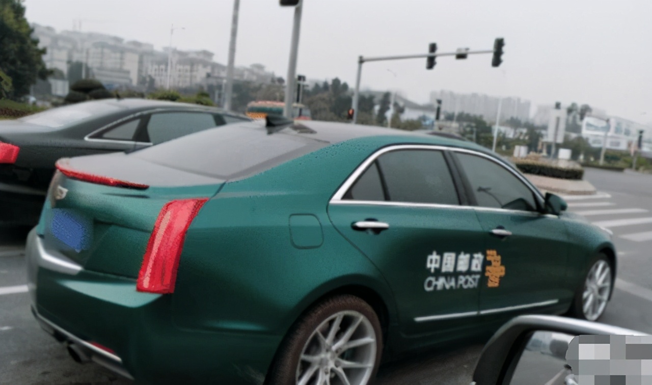 为什么要挂个锤子在墙上,第一次去男朋友家看到墙上挂什么