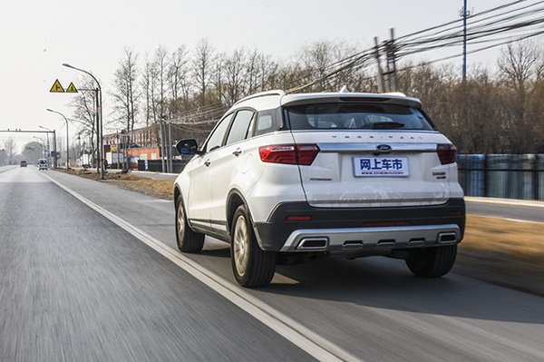 诸多黑科技加持的福特全新领界,领界加速