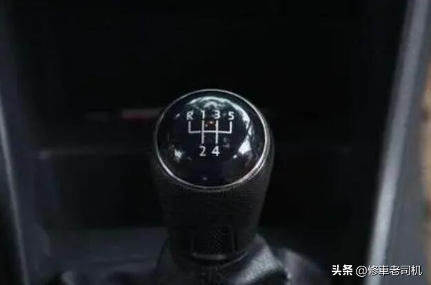 倒挡在左怎么挂挡,倒挡怎么挂的