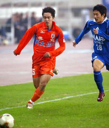 重温赛事-北京连胜，青岛垫底，2004年中超联赛（第18轮-第19轮）