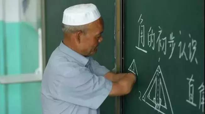 大爱无疆照亮自己温暖了别人,大爱无疆用心呵护