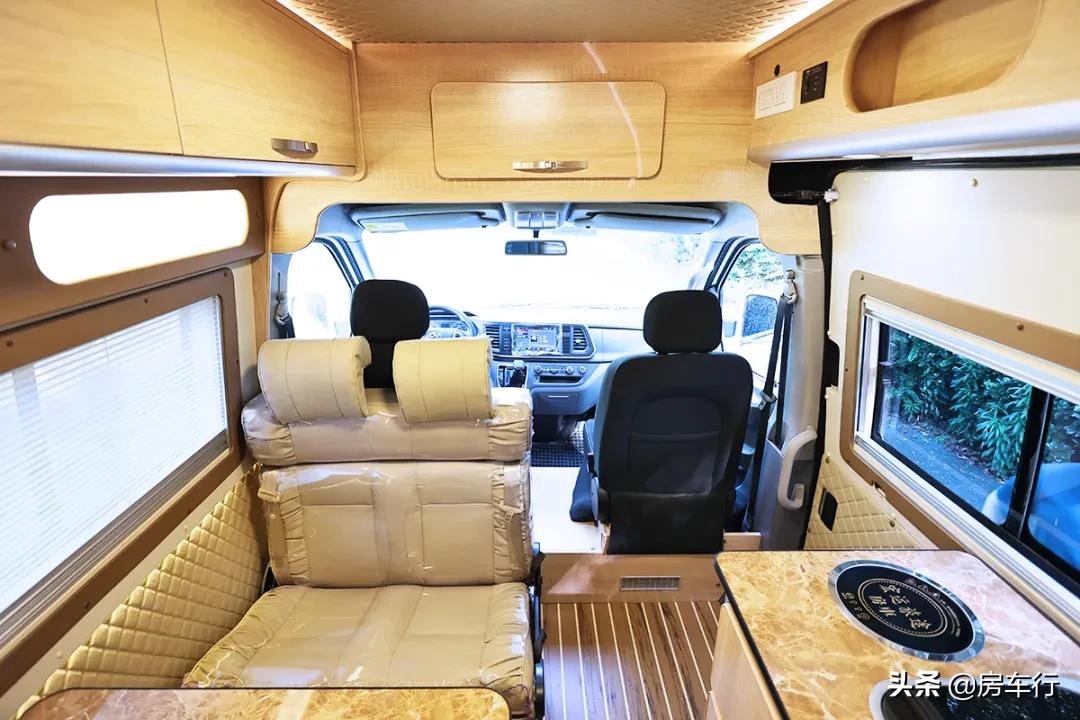 房车价格5-10万元低顶b型房车,房车大全20-30万的c型高档房车