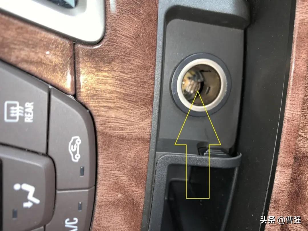 新款君越涉水,新款君越进水