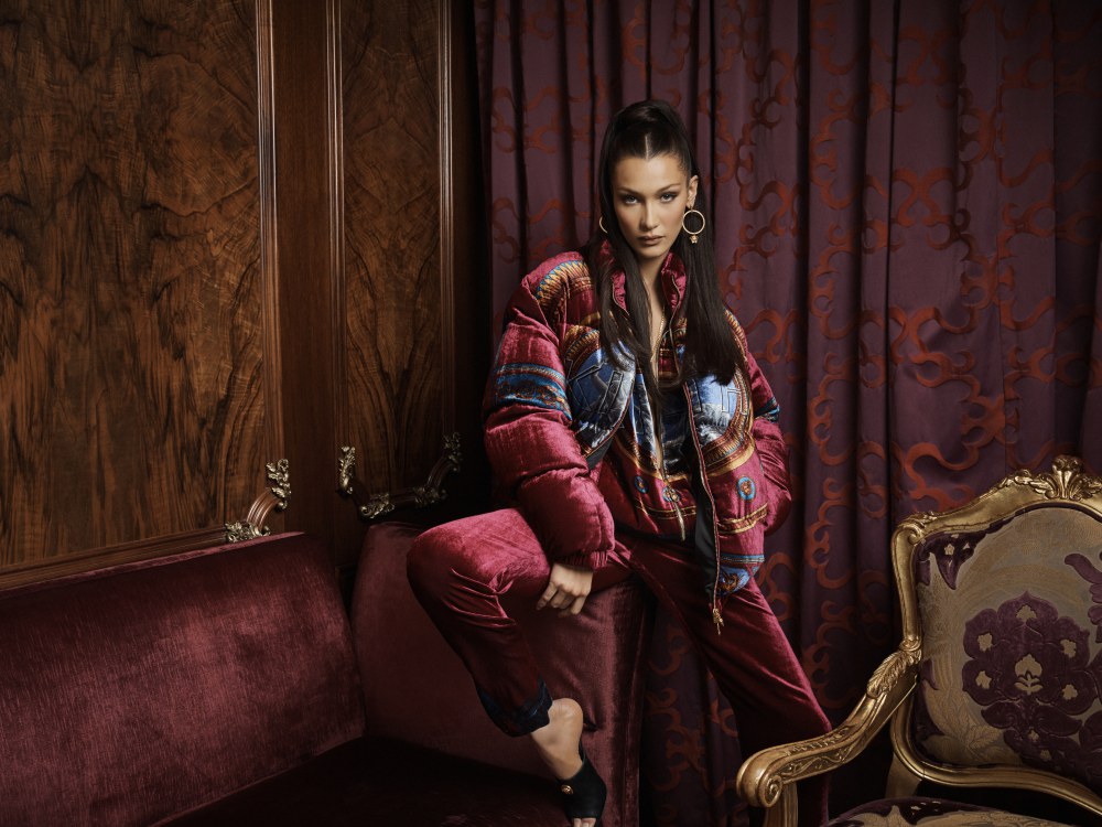 姚晨、许凯都爱范思哲手表，VERSACE范思哲是几线奢侈品牌？