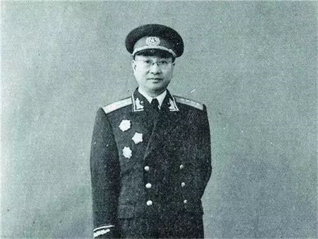 1960年，陈赓大将去世前，为何要带病参加杜聿明的聚会？