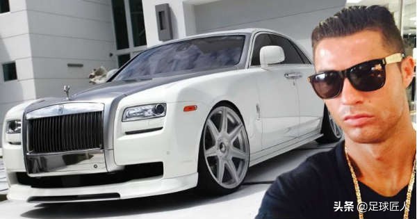 c罗去了尤文亮相仪式,c罗不喝可口可乐喝矿泉水