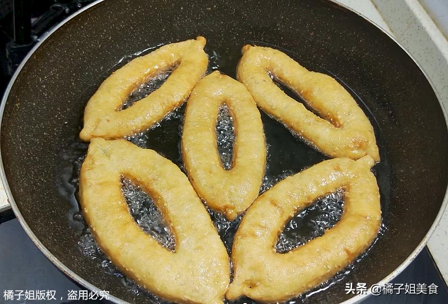 好吃的油条做法简单易学,想吃油条不用面怎么做