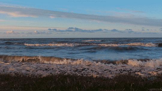 女明星直播被骂回怼,又一知名女星直播翻车