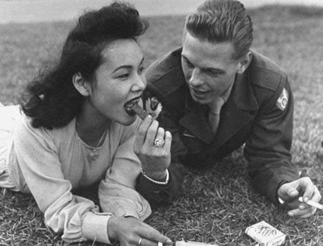 二战时期日本女人有多凶狠,二战中的日本在干啥