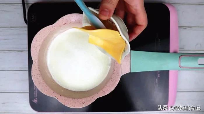 给宝宝吃奶酪的做法,宝宝早餐鲜奶酪