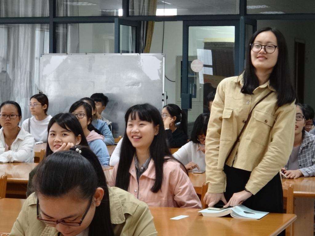 大学生有4万闲钱怎么理财,适合大学生买的理财产品