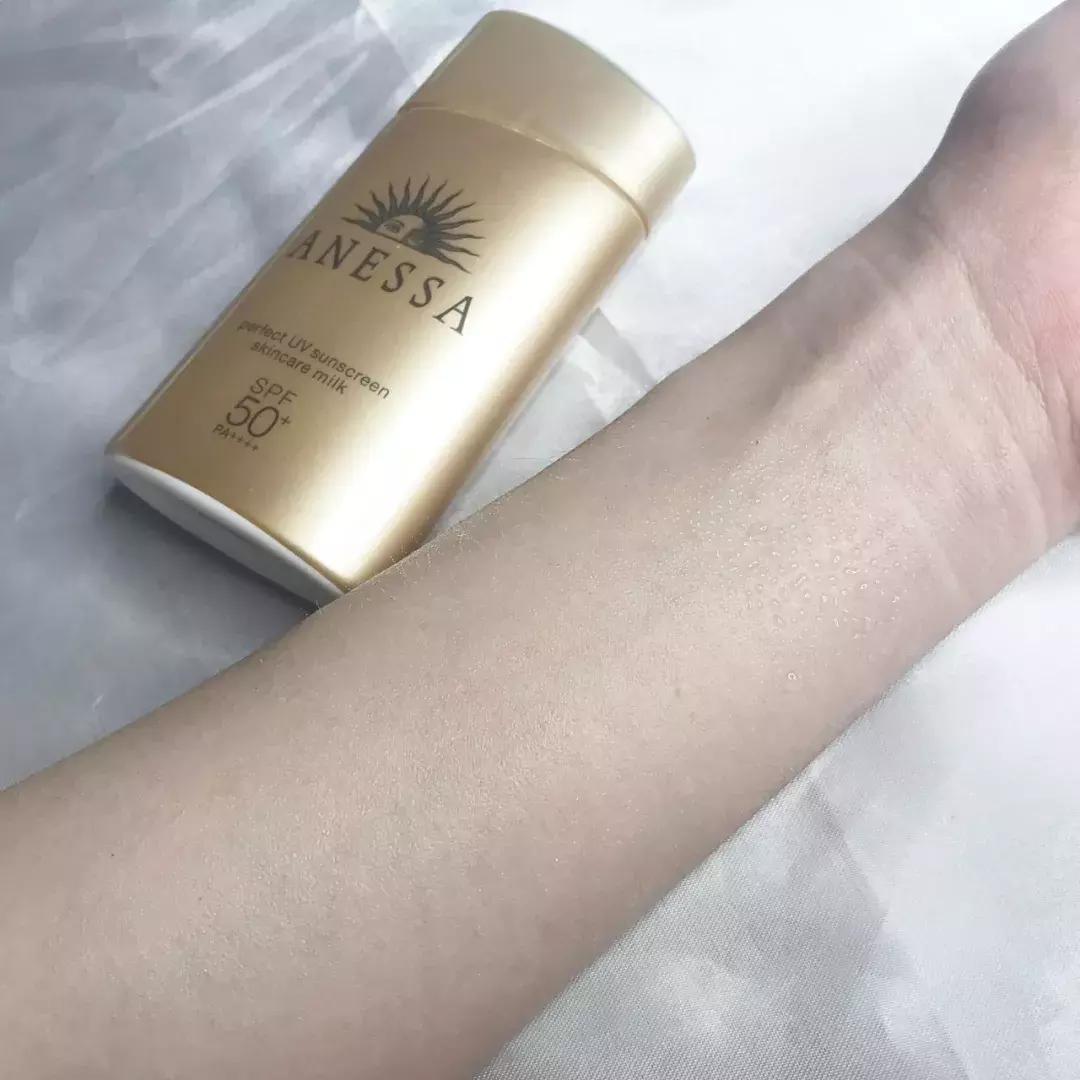 测评网红防晒霜哪款最好用,网红小白瓶防晒霜