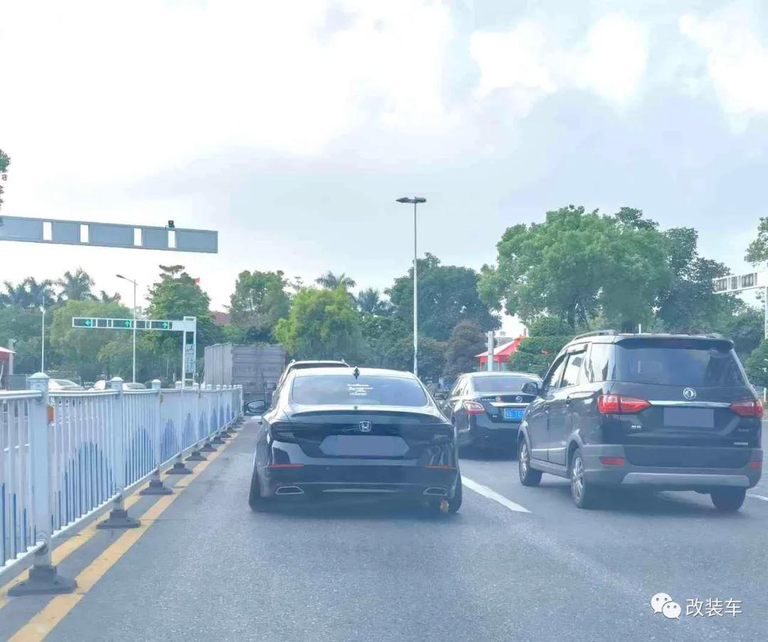 雅阁改装黑武士大包围和低趴,七代雅阁黑武士轮毂