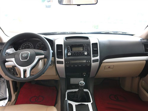 双环汽车仿造本田crv,双环仿切诺基