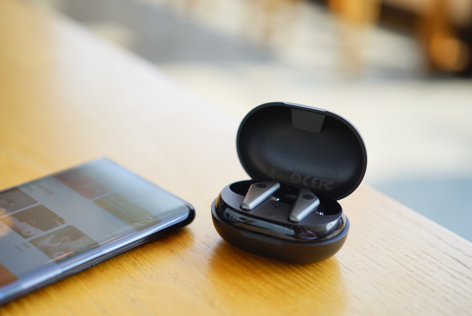 libratone小鸟耳机trackair+评测,安静轻盈的音乐