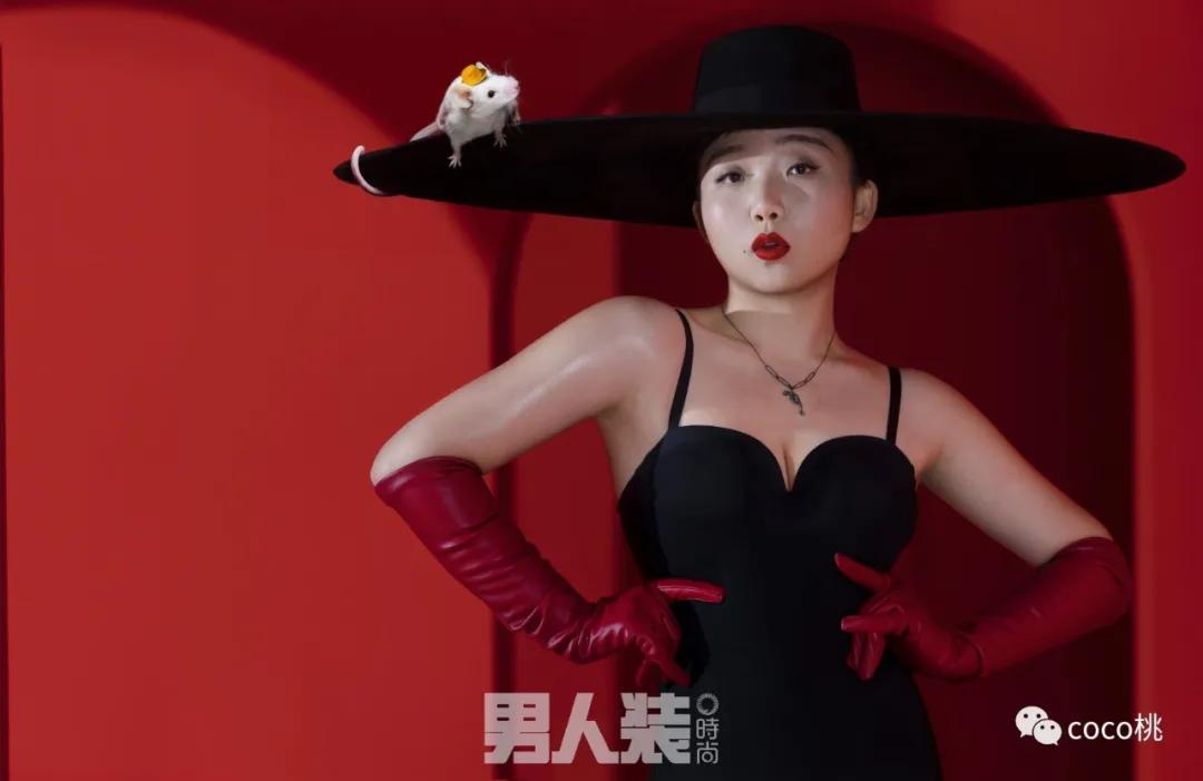 《男人装》的封面，拍的是越来越让人迷惑了