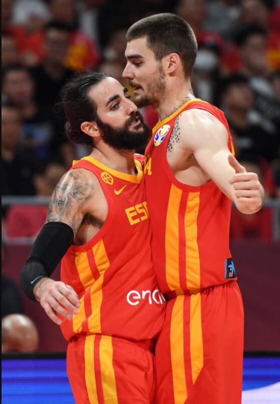 反思！人口4000多万的西班牙专攻主流竞技项目，中国强项都属冷门